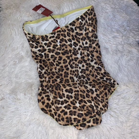 🐆 Tigerlily women’s one piece leopard print 🐆 - Picture 4 of 4